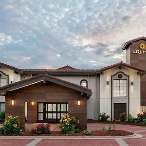 https://la-quinta-inn-columbus-airport-area.columbusohiohotels.org